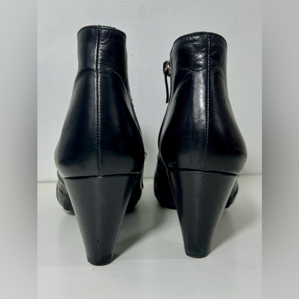 Las de Rouge‎ Booties - Picture 6 of 11